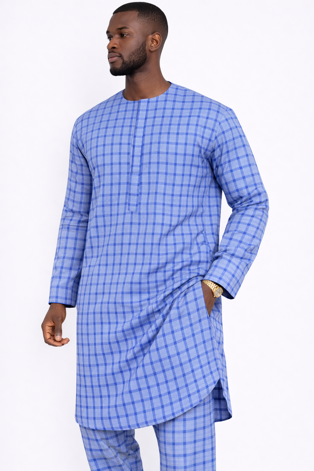TENUE ALIOU