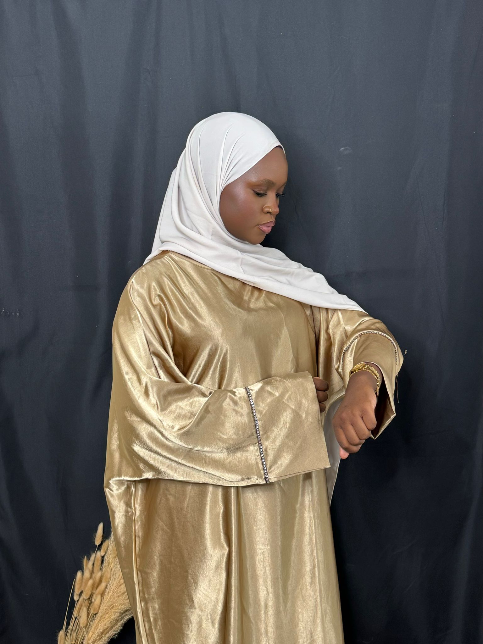 ABAYA SATINÉE