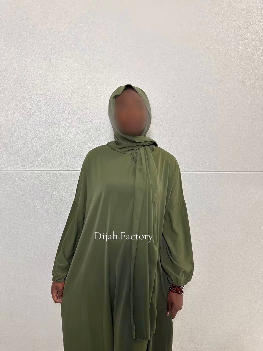 ABAYA VOILE INTÉGRÉE