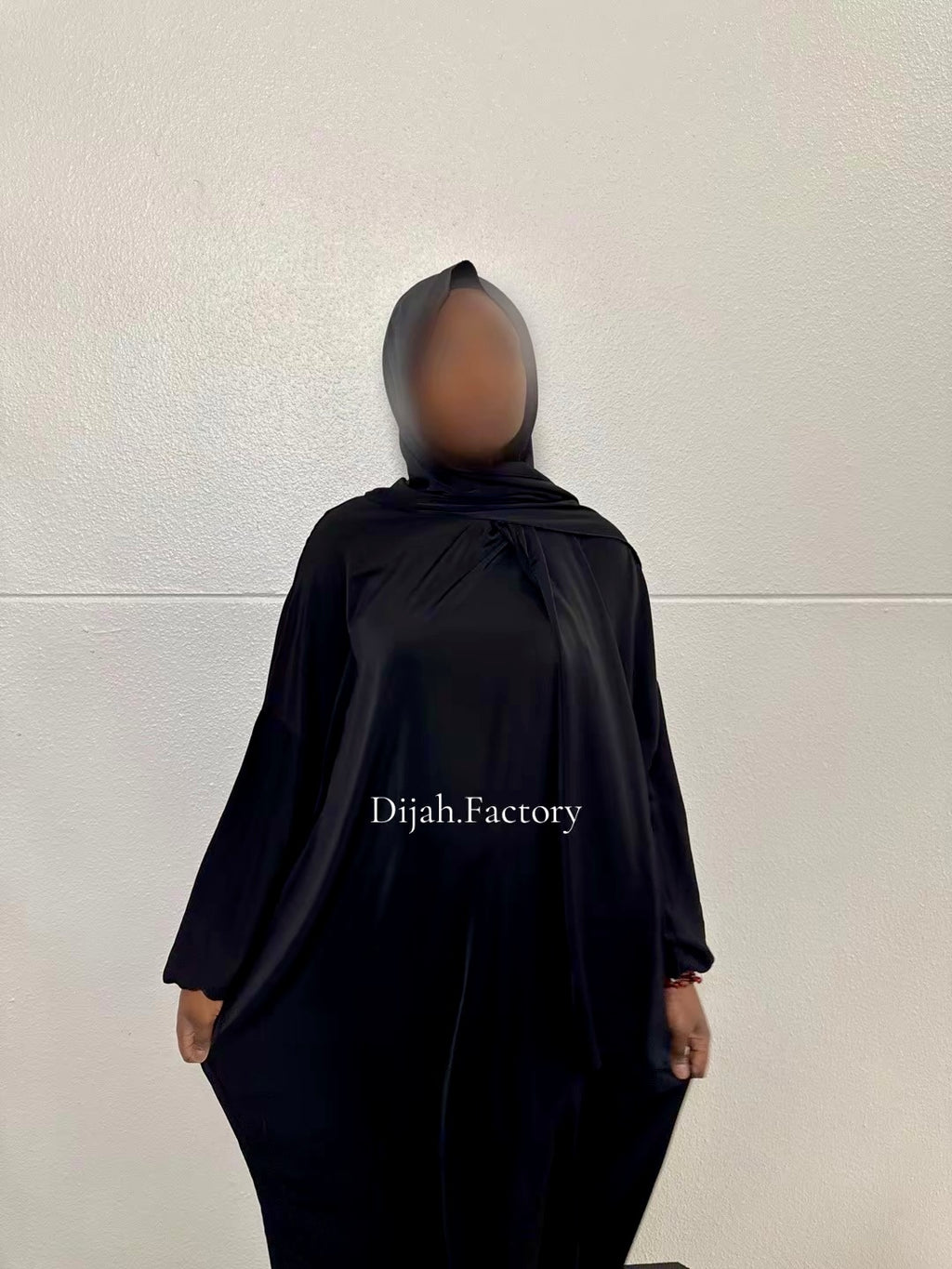 ABAYA VOILE INTÉGRÉE