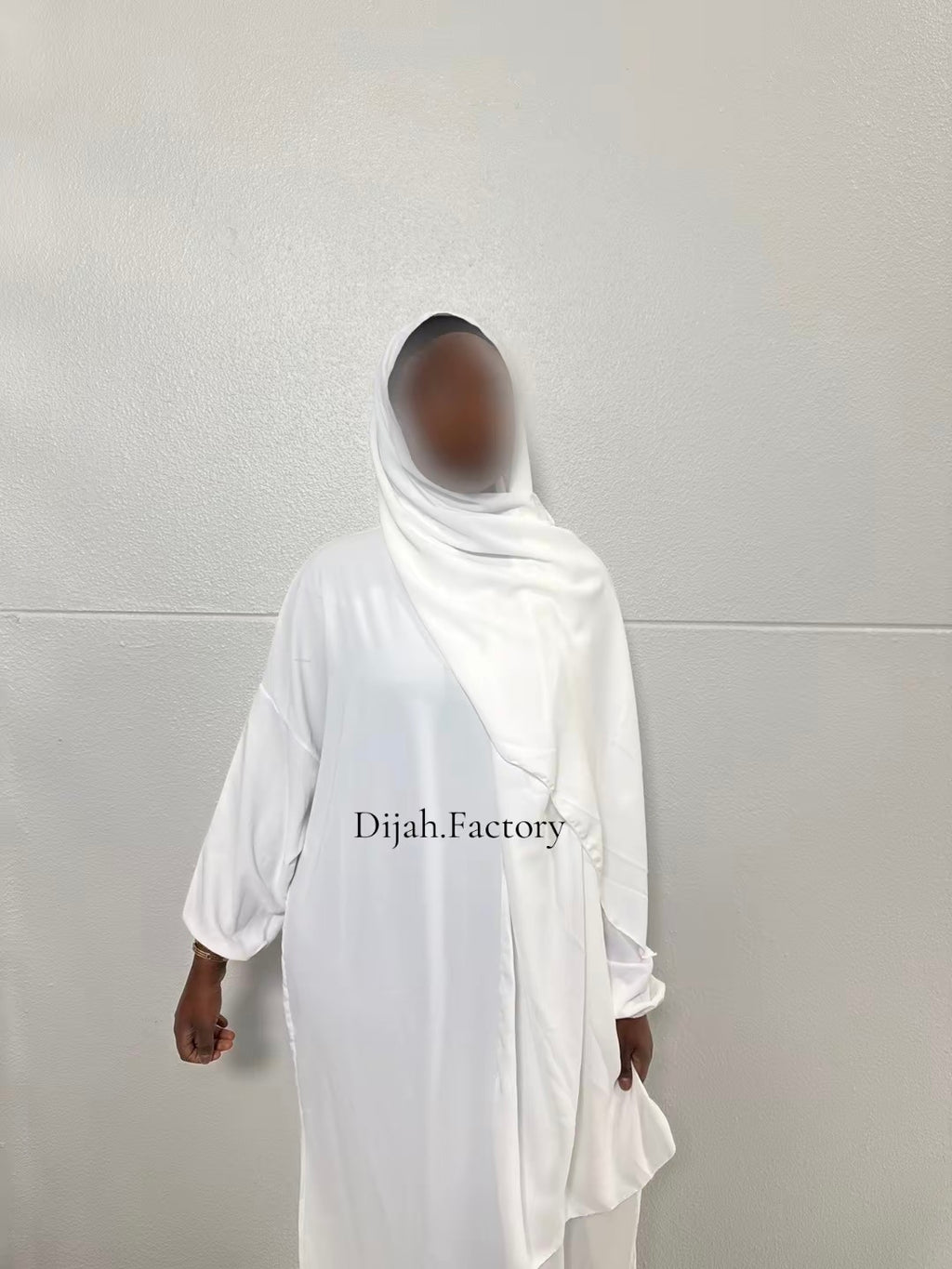 ABAYA VOILE INTÉGRÉE